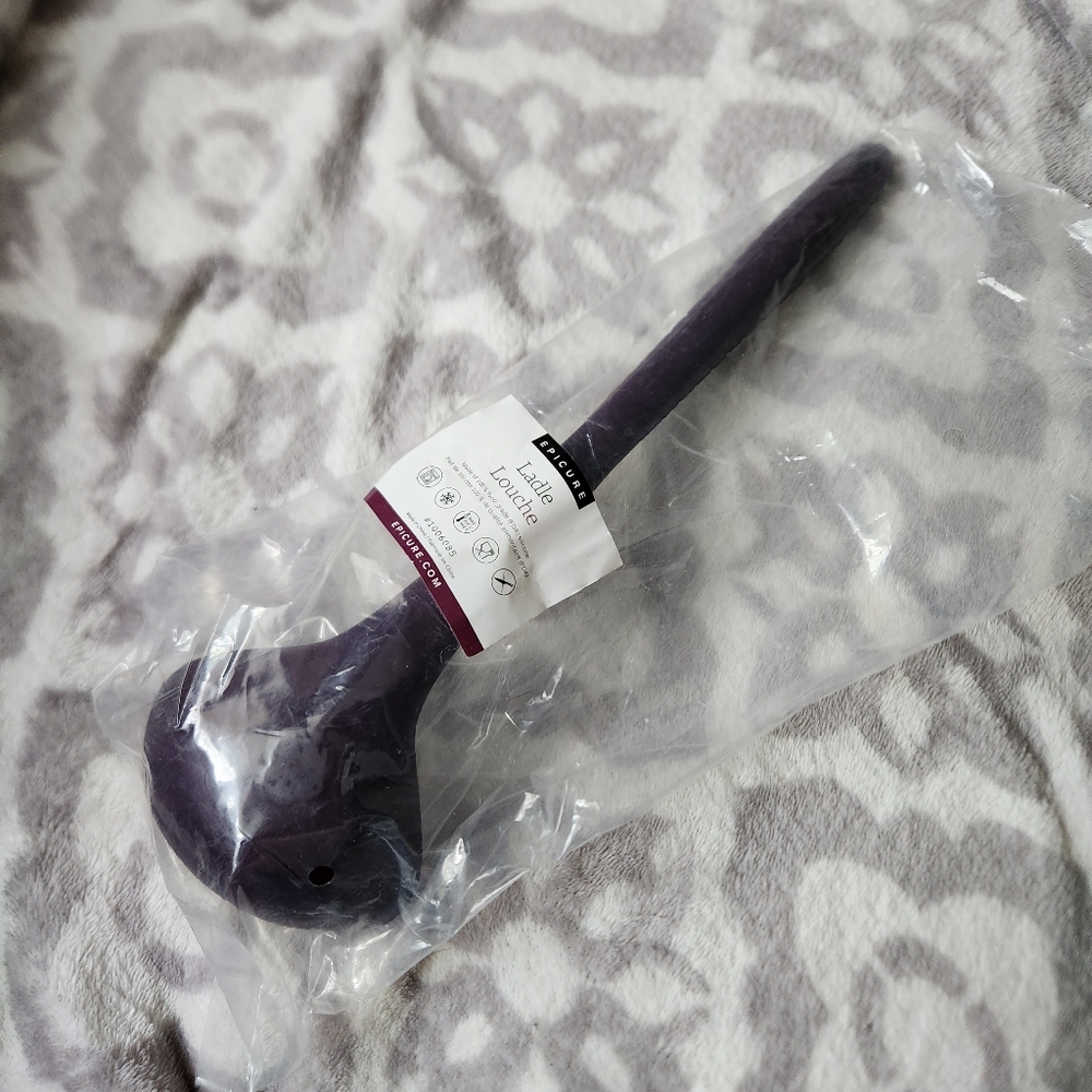 Epicure soup ladle purple silicone